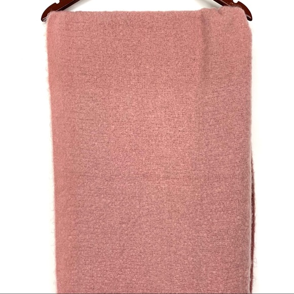 Solid Blush Pink Plush Fuzzy Blanket Scarf With Fringe By Renee’s NY New Nwot - Picture 4 of 8